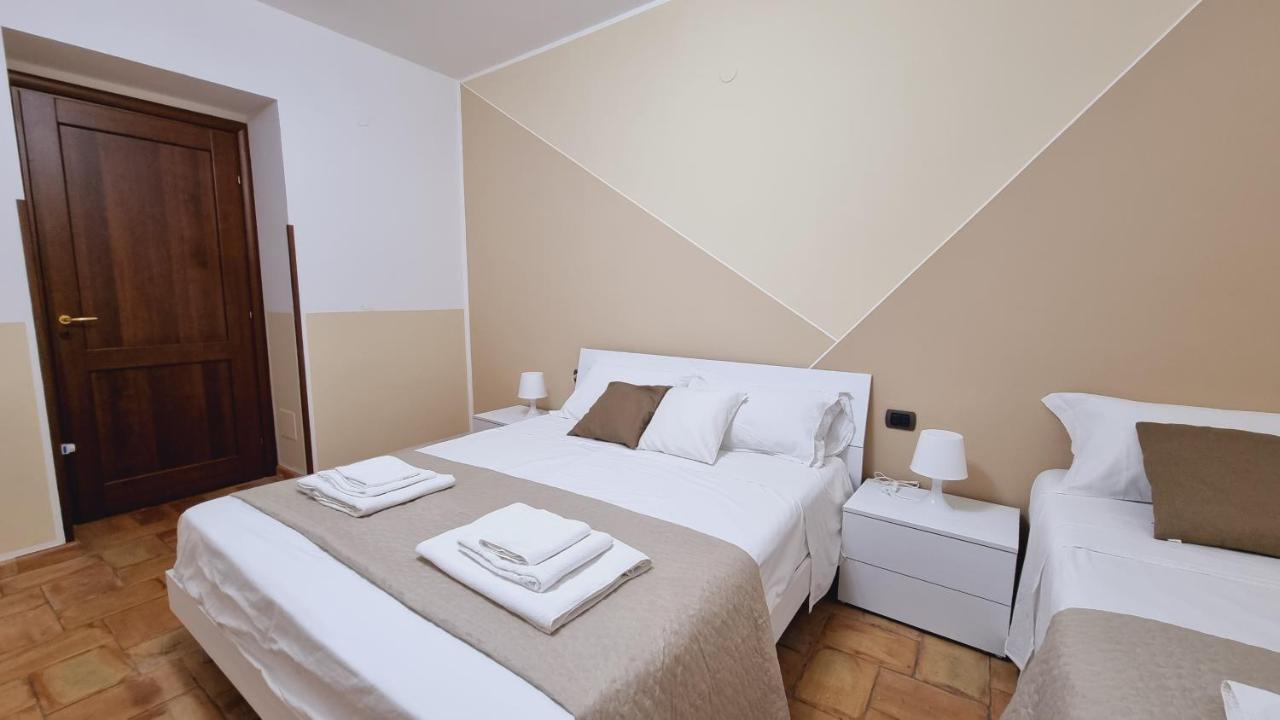Appartamento Casa Vittoria Tropea Esterno foto